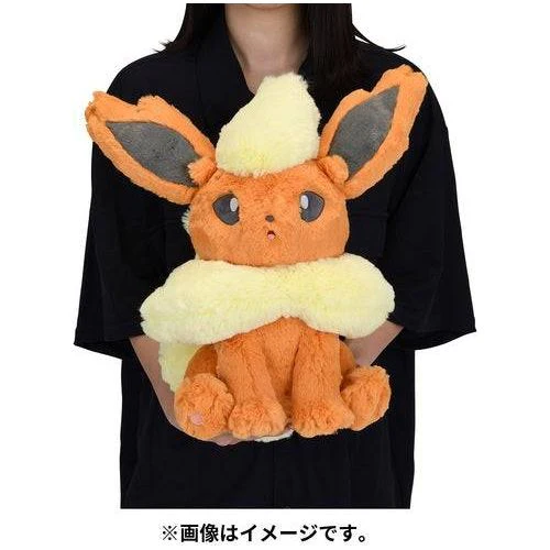 Flareon - Fluffy Hugging Pokémon Centre Plush - Image 5